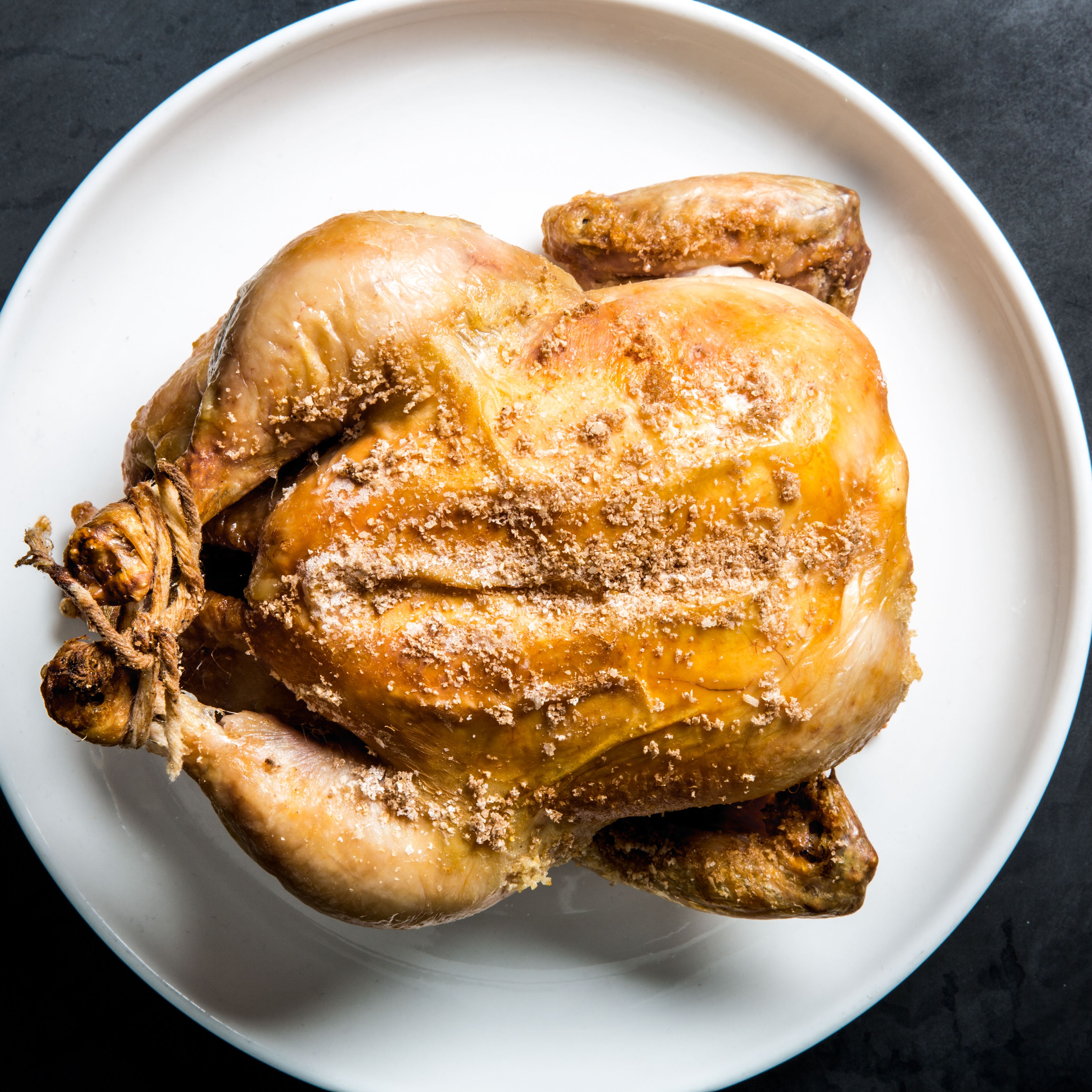 Рецепт куры гриль в домашних условиях. Запеченная курица. Запеченные с курочкой. Курица гриль. Курица в духовке.