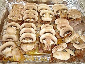 Отбивные с грибами, фото