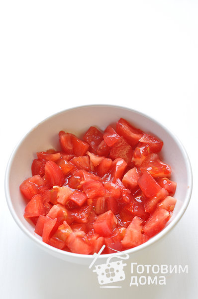 Брускетта с помидорами и базиликом фото к рецепту 4