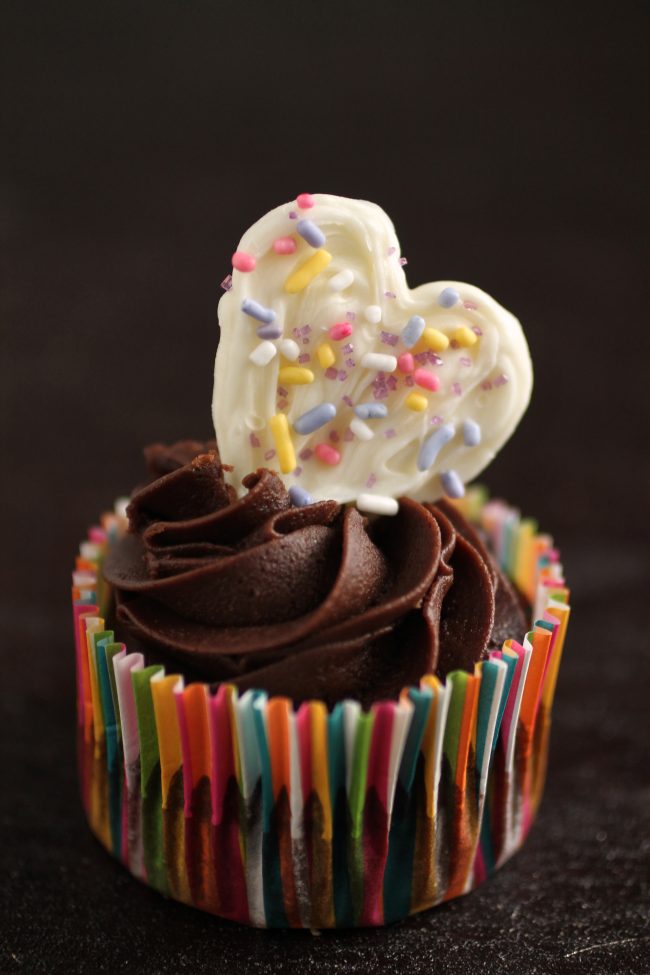 14 Ways to Top a Cupcake Like a Pro