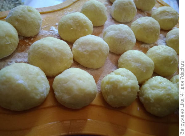 куриный суп с сырными шариками