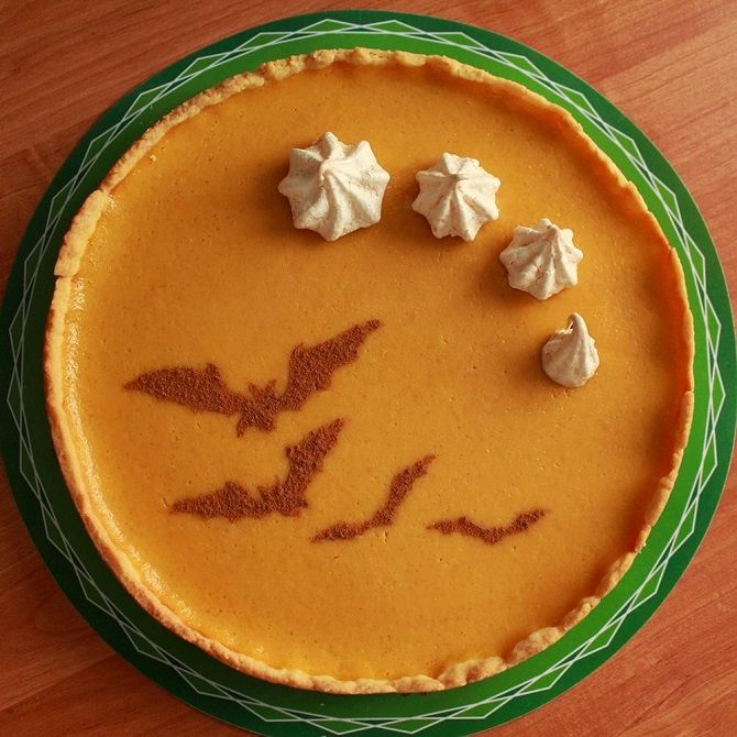 Тыквенный пирог на Хэллоуин