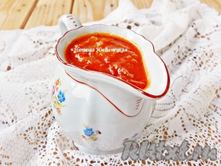 Томатный соус для спагетти, приготовленный из помидоров, получается невероятно вкусным и ароматным.
