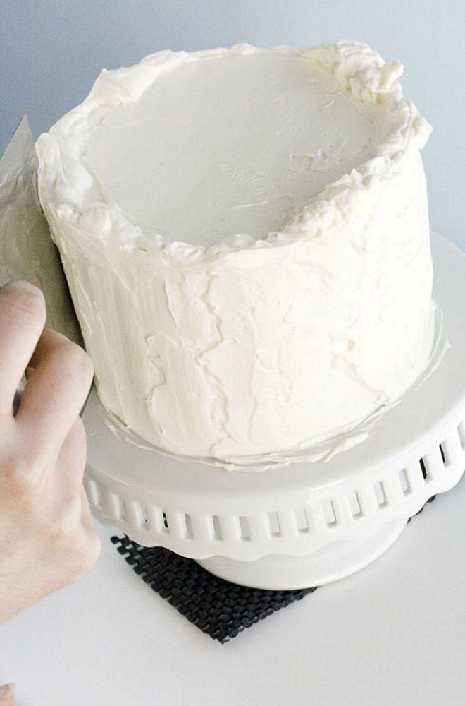 как выровнять торт кремом начать